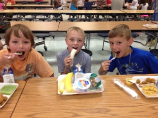Some kids in Newton County chowing down on healthy snacks