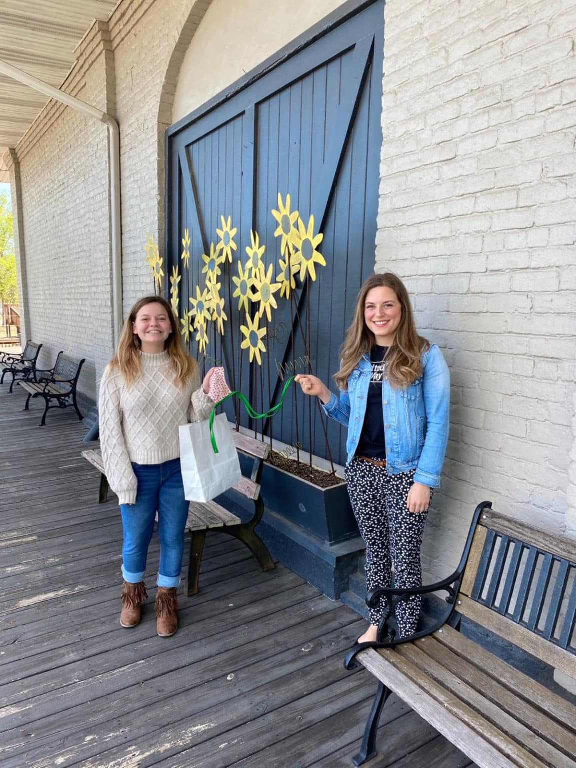 Students make masks to donate to United Way of Gordon County